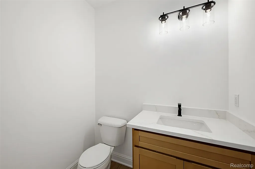 28324 Nadia Lane Chesterfield Township MI 48047