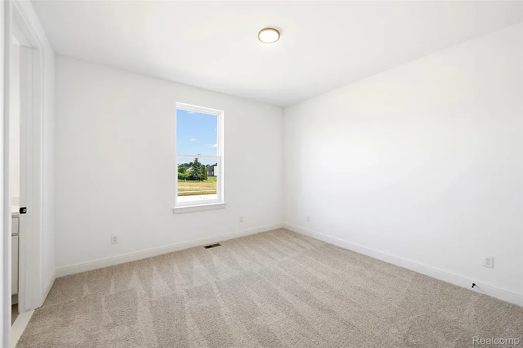 28324 Nadia Lane Chesterfield Township MI 48047