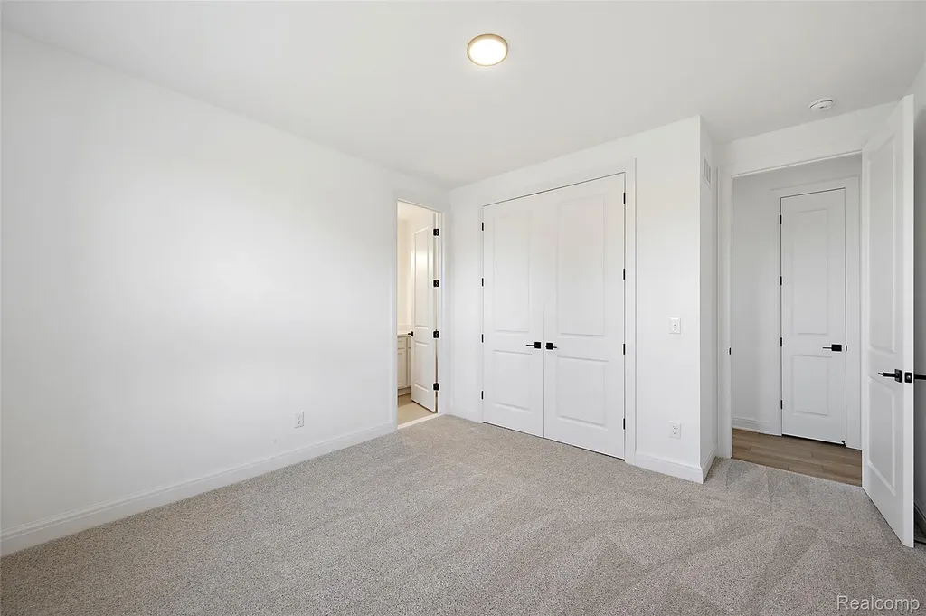 28324 Nadia Lane Chesterfield Township MI 48047