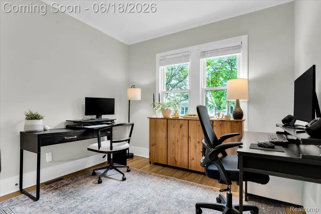 327 Leroy Street Ferndale City MI 48220