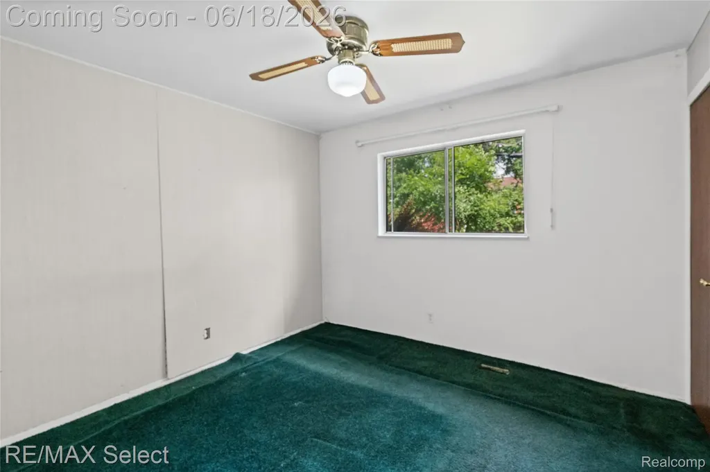 1005 Burlington Drive Flint City MI 48503