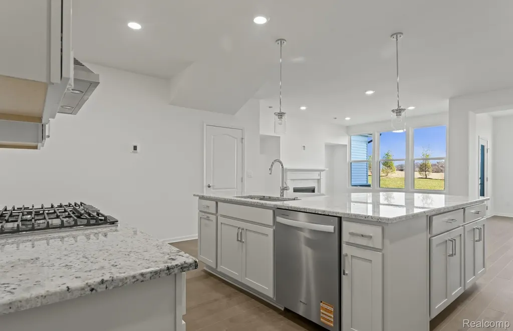 5576 E Spaniel Drive Salem Township MI 48108