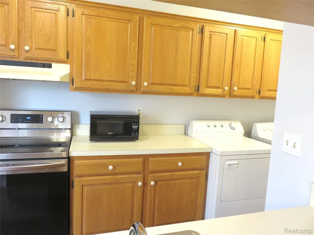 2662 Wildwood Court Orion Charter Township MI 48360