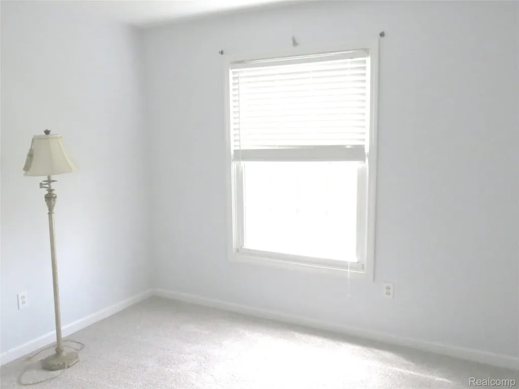 2662 Wildwood Court Lake Orion Village MI 48360