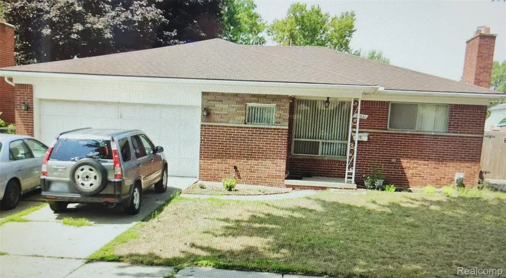 28661 Panama Street Warren City MI 48092
