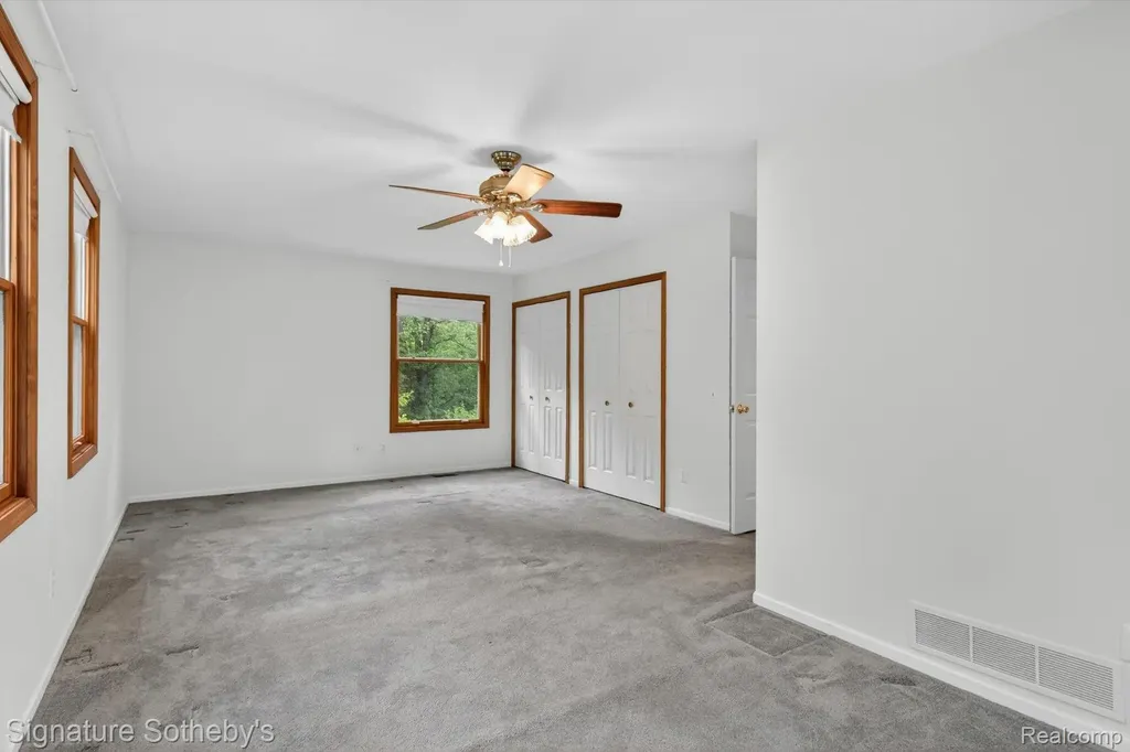 2240 Hidden Lake Trail Brandon Charter Township MI 48462