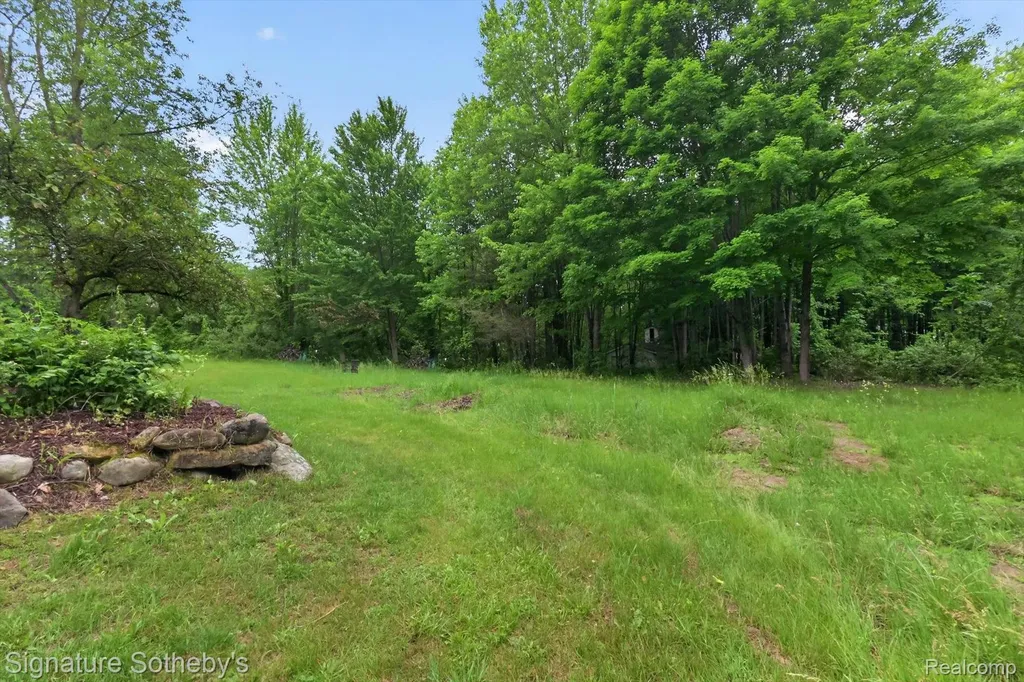 2240 Hidden Lake Trail Brandon Charter Township MI 48462