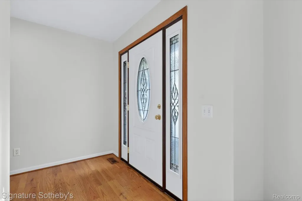 2240 Hidden Lake Trail Brandon Charter Township MI 48462