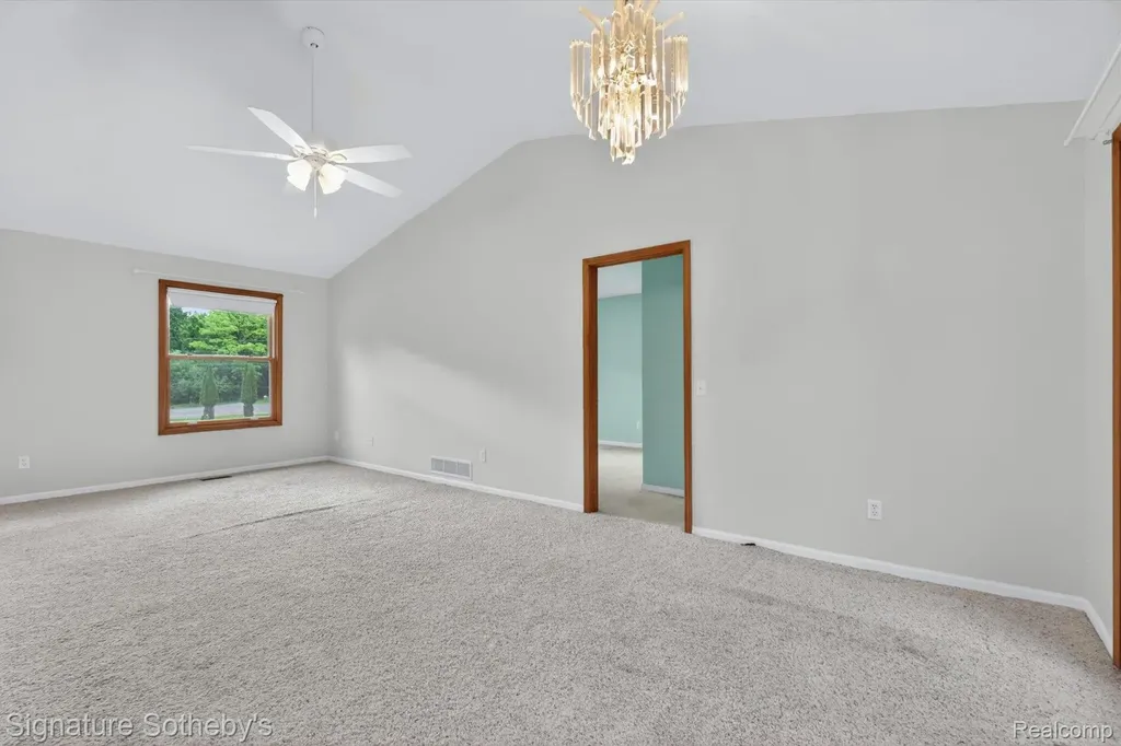 2240 Hidden Lake Trail Brandon Charter Township MI 48462