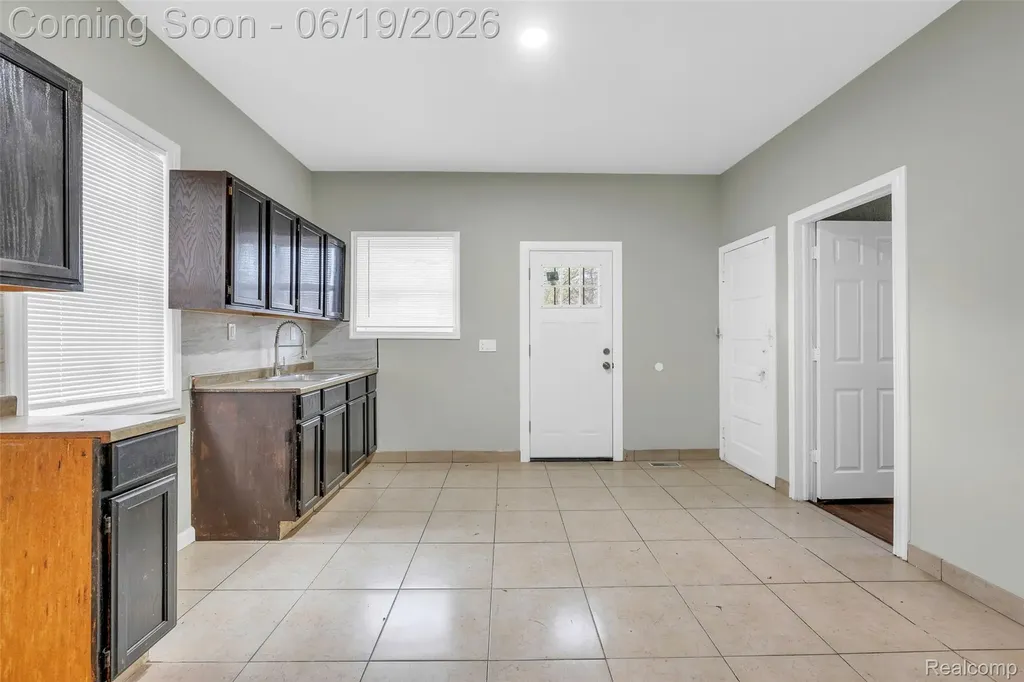 1515-1517 Campbell Street Detroit City MI 48209