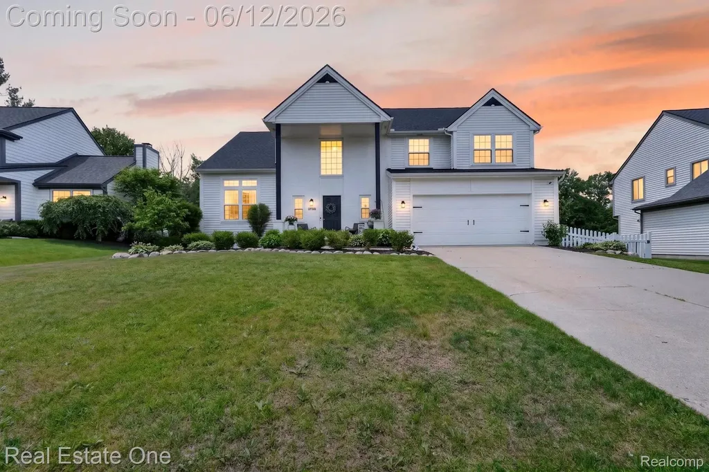 3736 Highlander Way W Pittsfield Charter Township MI 48108