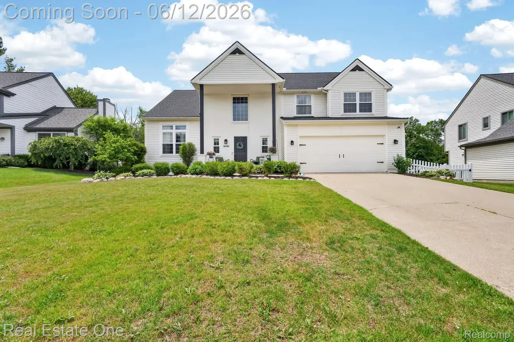 3736 Highlander Way W Pittsfield Charter Township MI 48108