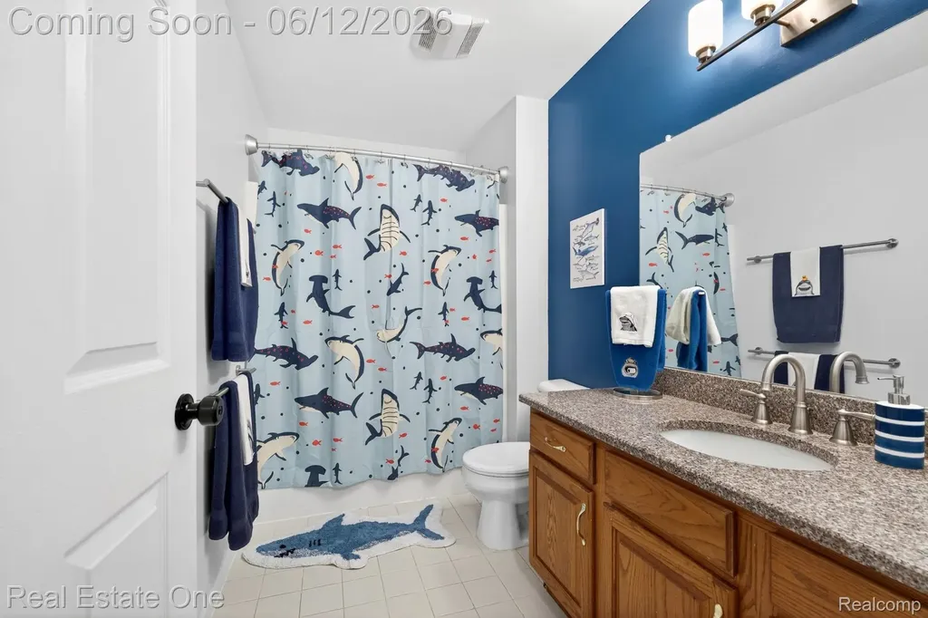 3736 Highlander Way W Pittsfield Charter Township MI 48108