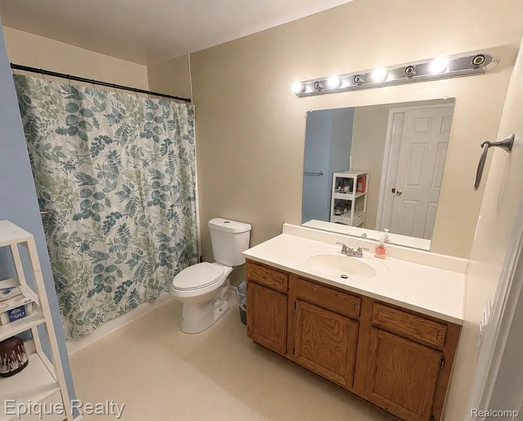 11619 Read Avenue Mt. Morris City MI 48458
