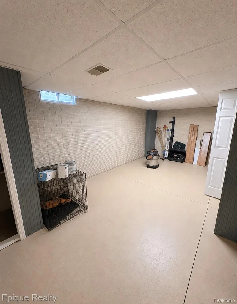11619 Read Avenue Mt. Morris City MI 48458