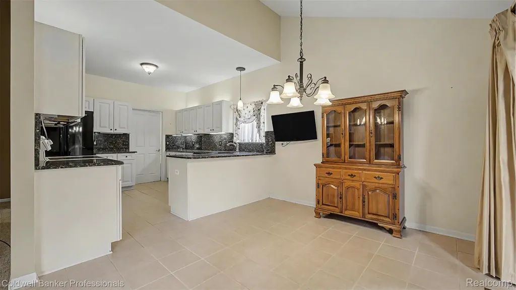 5711 Ortman Drive Sterling Heights City MI 48314