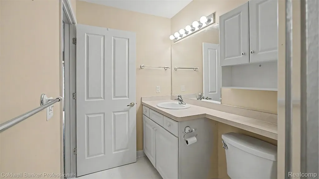 5711 Ortman Drive Sterling Heights City MI 48314