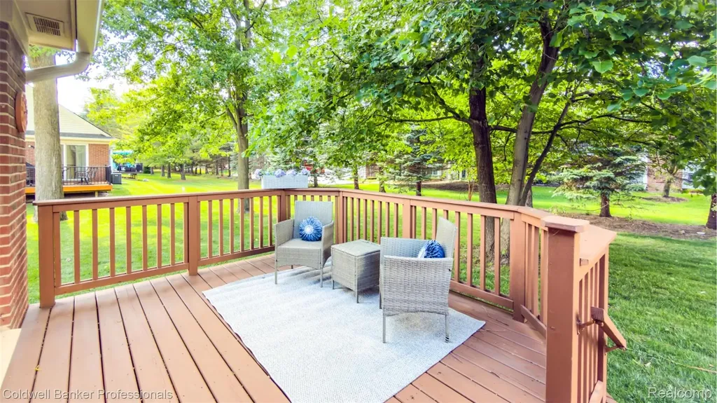 5711 Ortman Drive Sterling Heights City MI 48314