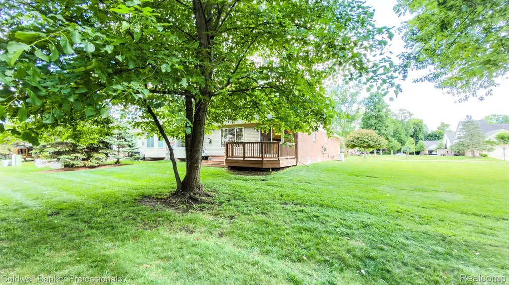 5711 Ortman Drive Sterling Heights City MI 48314