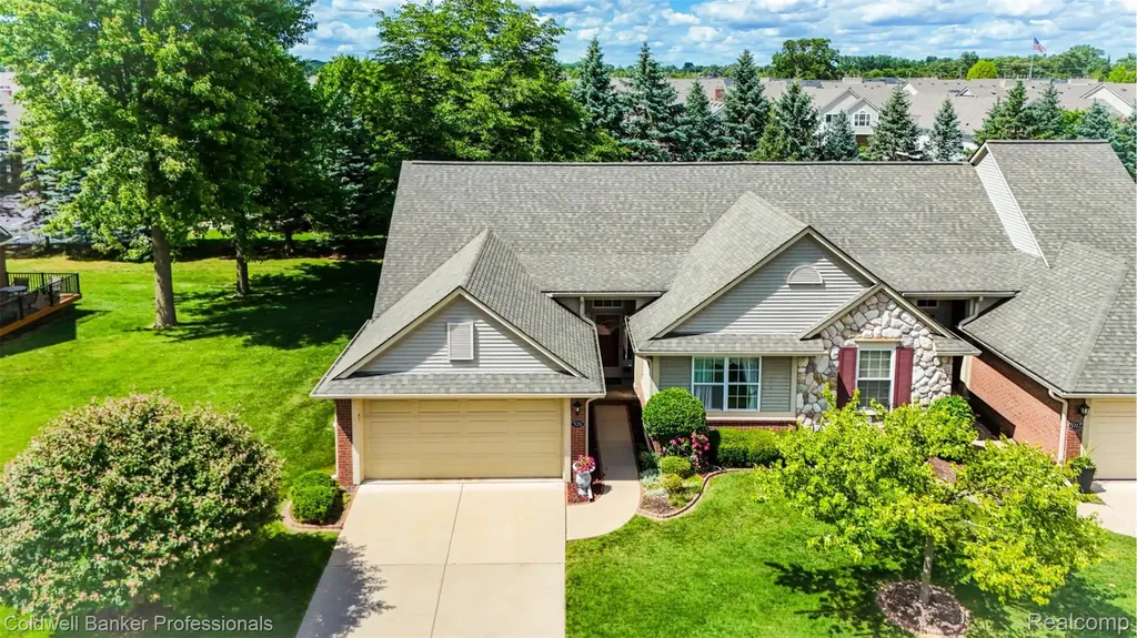 5711 Ortman Drive Sterling Heights City MI 48314