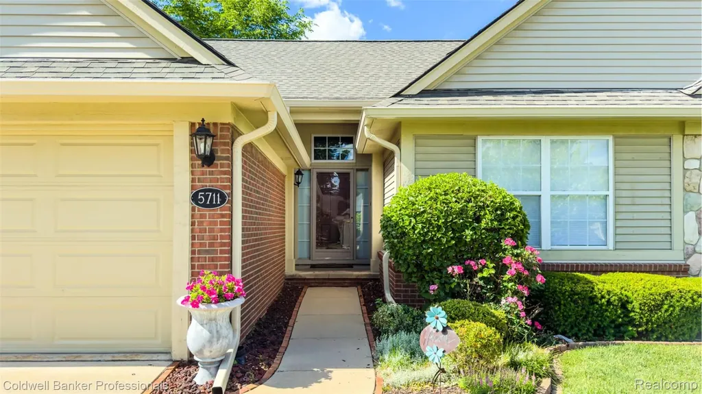 5711 Ortman Drive Sterling Heights City MI 48314
