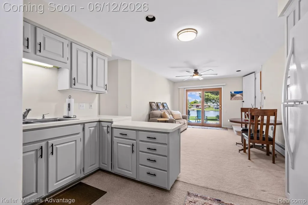9110 Sandy Ridge Drive White Lake Charter Township MI 48386