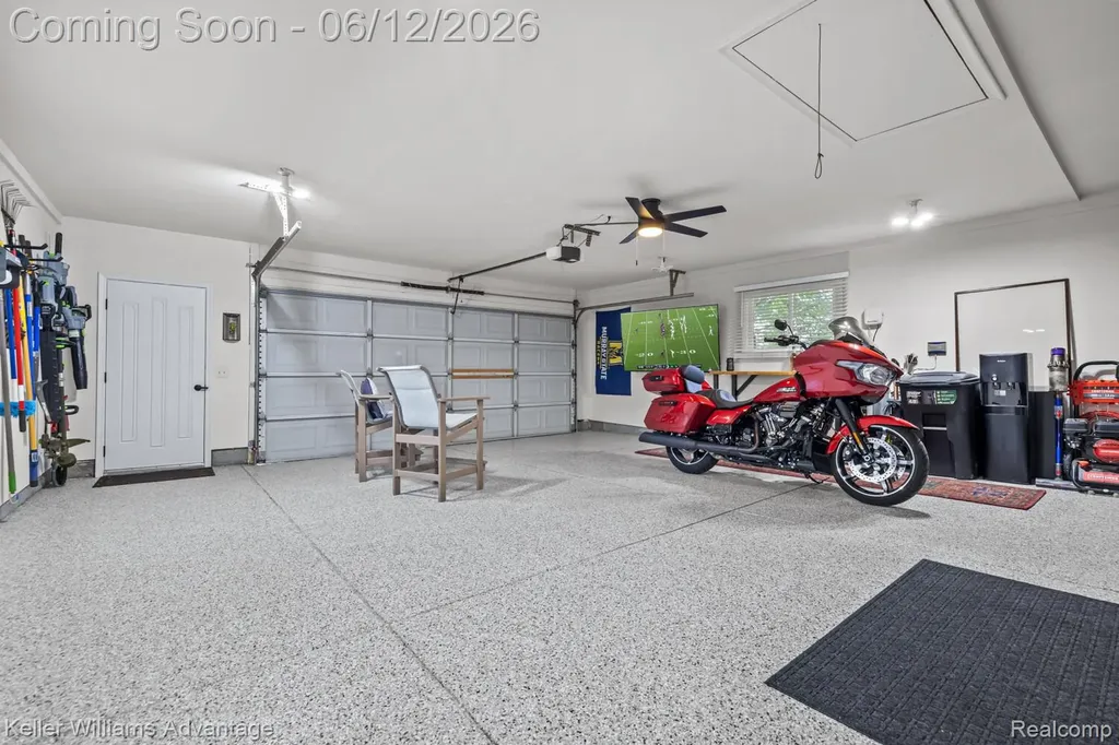 9110 Sandy Ridge Drive White Lake Charter Township MI 48386