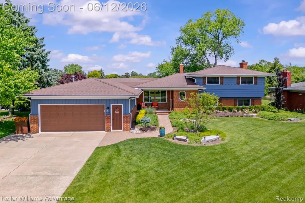 9110 Sandy Ridge Drive White Lake Charter Township MI 48386