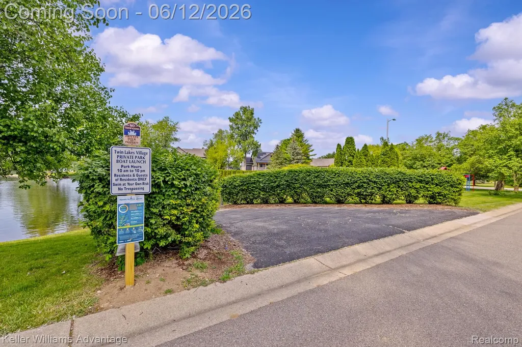 9110 Sandy Ridge Drive White Lake Charter Township MI 48386