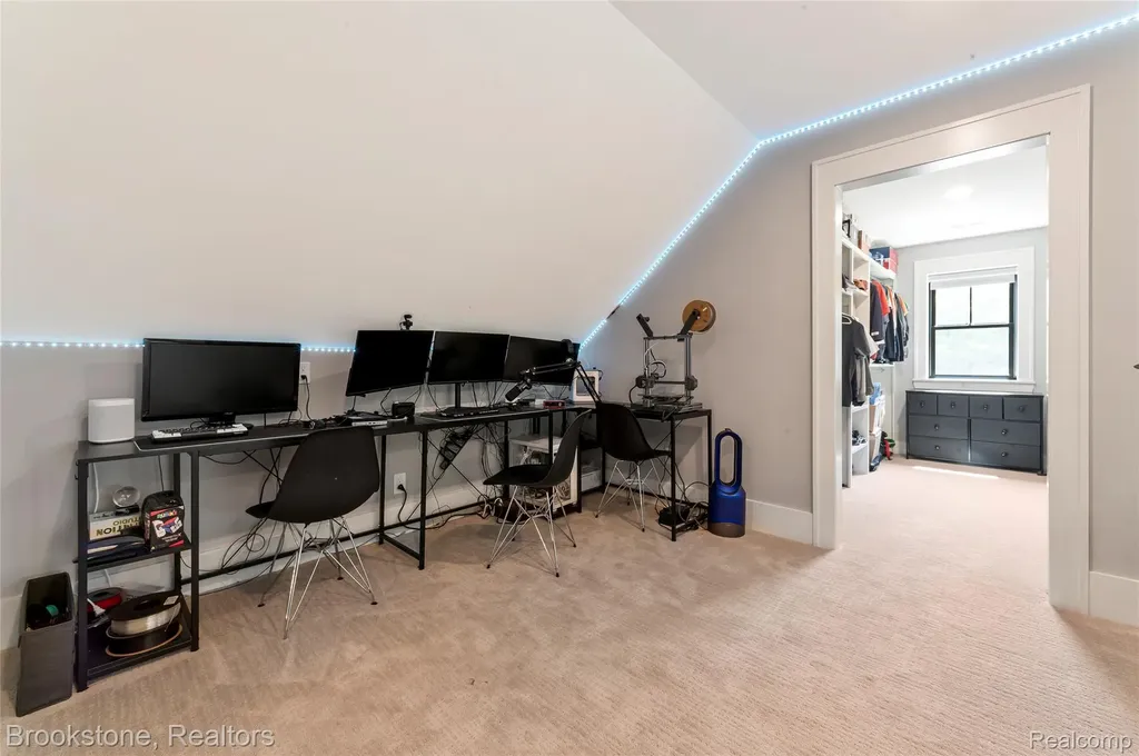 8130 Rosebud Lane Independence Charter Township MI 48348