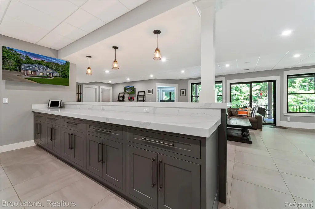 8130 Rosebud Lane Independence Charter Township MI 48348