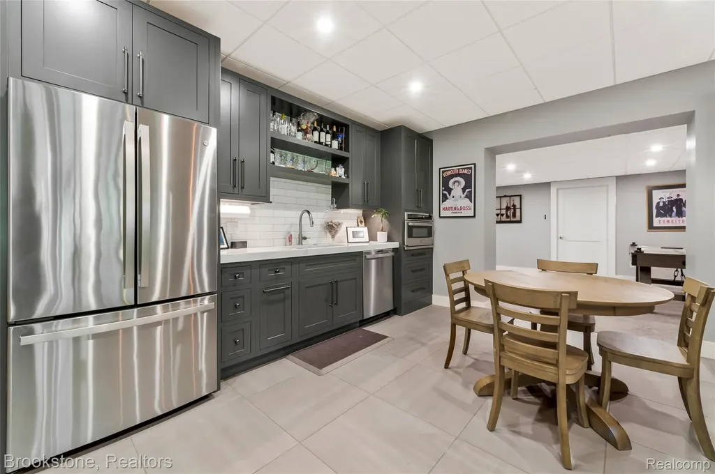 8130 Rosebud Lane Independence Charter Township MI 48348