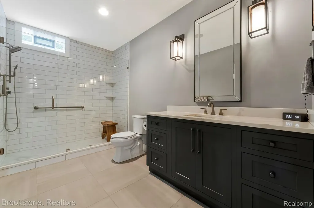 8130 Rosebud Lane Independence Charter Township MI 48348