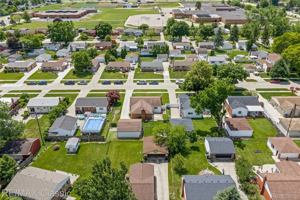 11789 Danforth Drive Sterling Heights City MI 48312