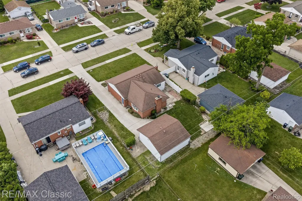 11789 Danforth Drive Sterling Heights City MI 48312