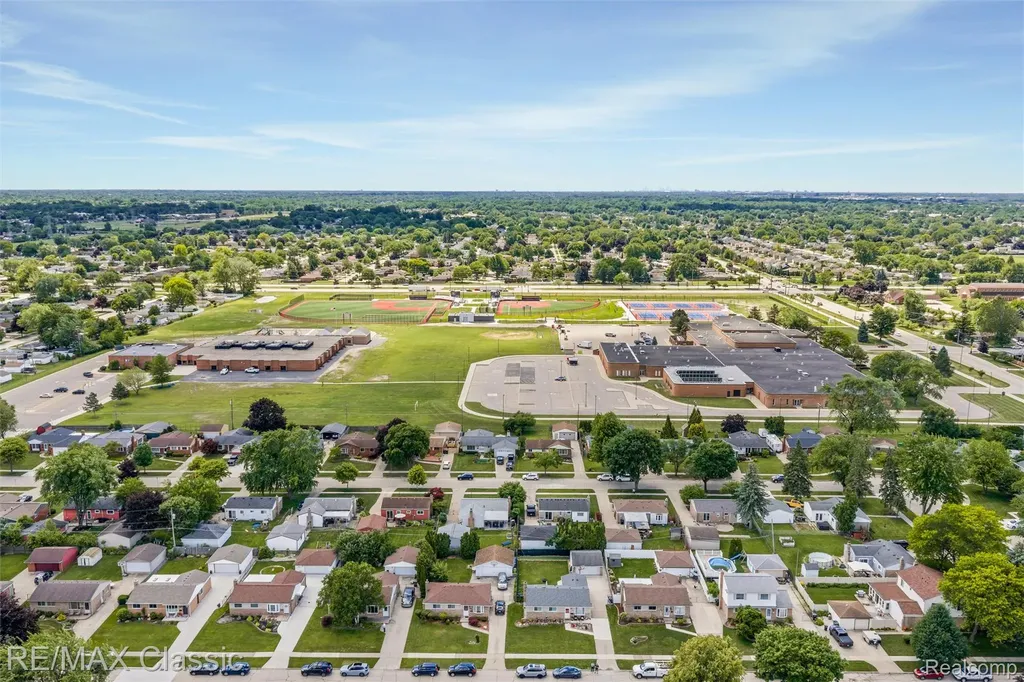 11789 Danforth Drive Sterling Heights City MI 48312