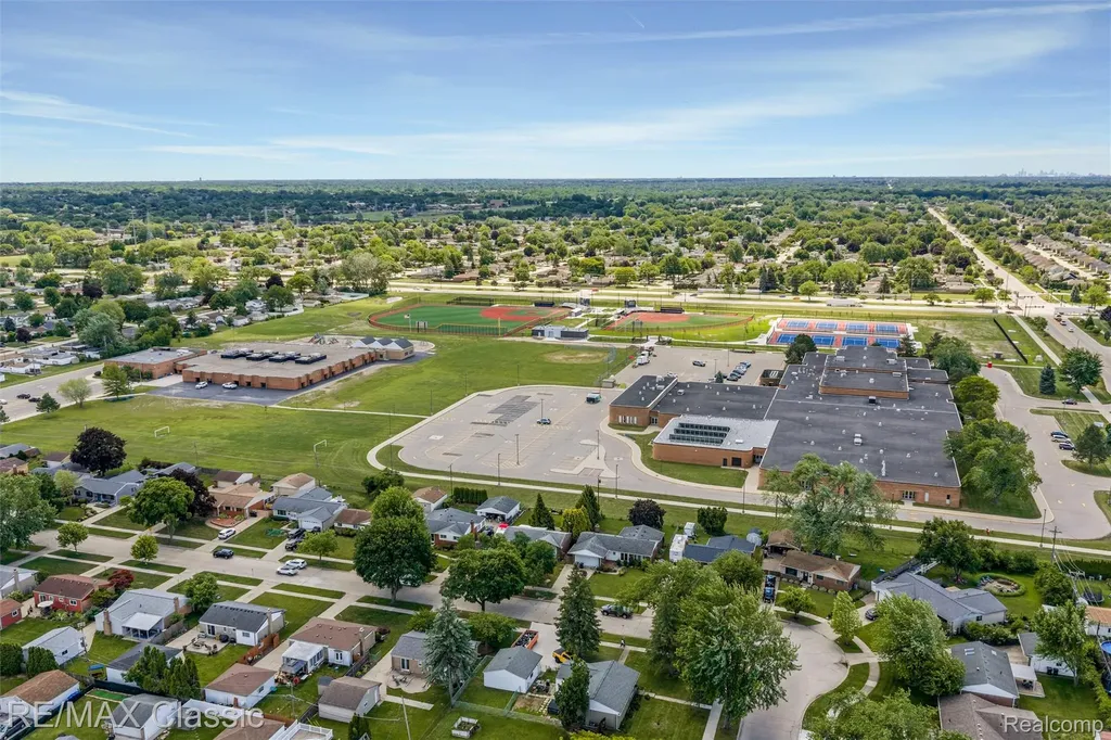 11789 Danforth Drive Sterling Heights City MI 48312