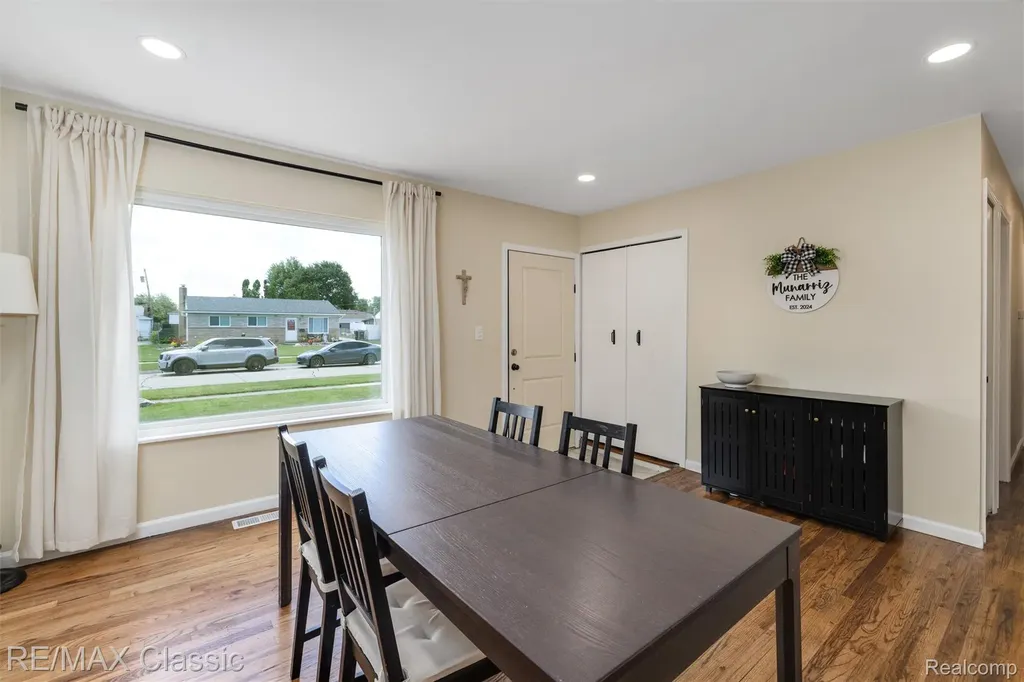 11789 Danforth Drive Sterling Heights City MI 48312