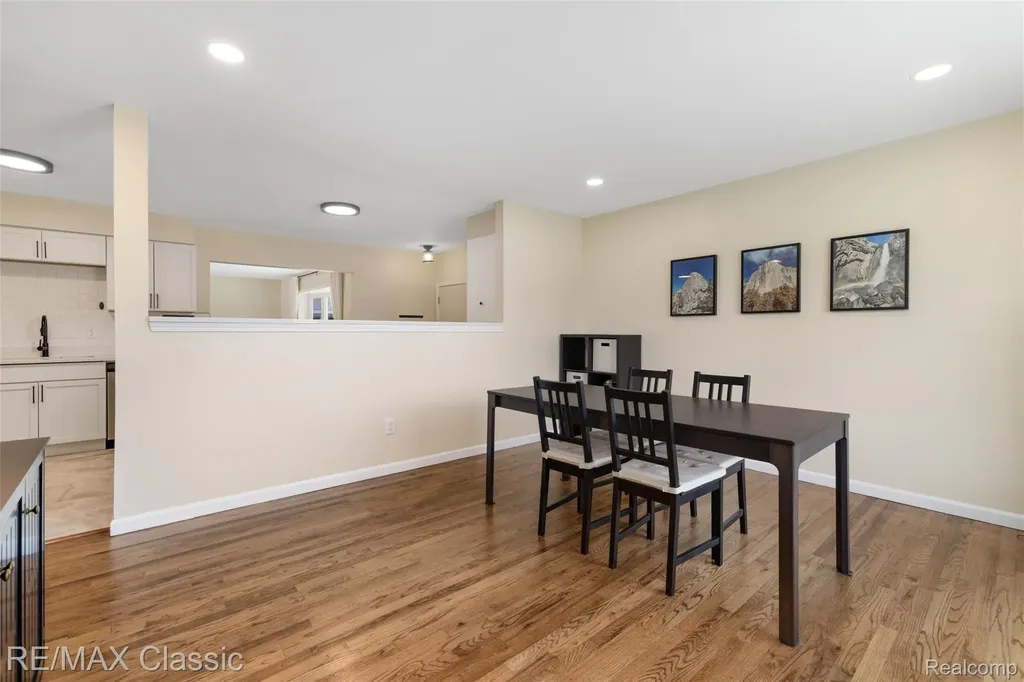 11789 Danforth Drive Sterling Heights City MI 48312