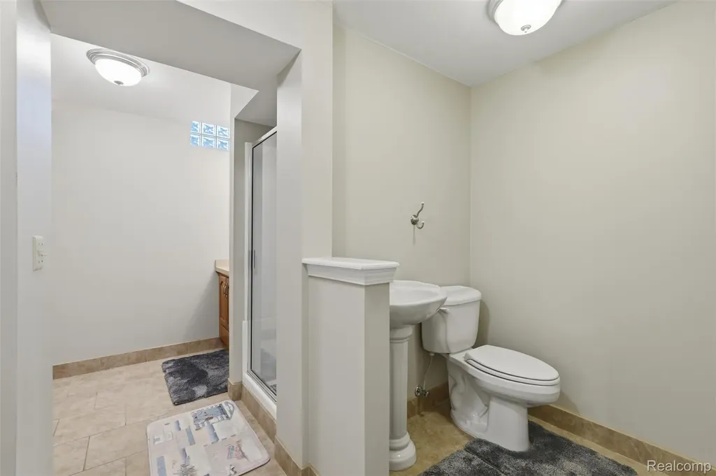 4782 Pine Eagles Drive Genoa Township MI 48116