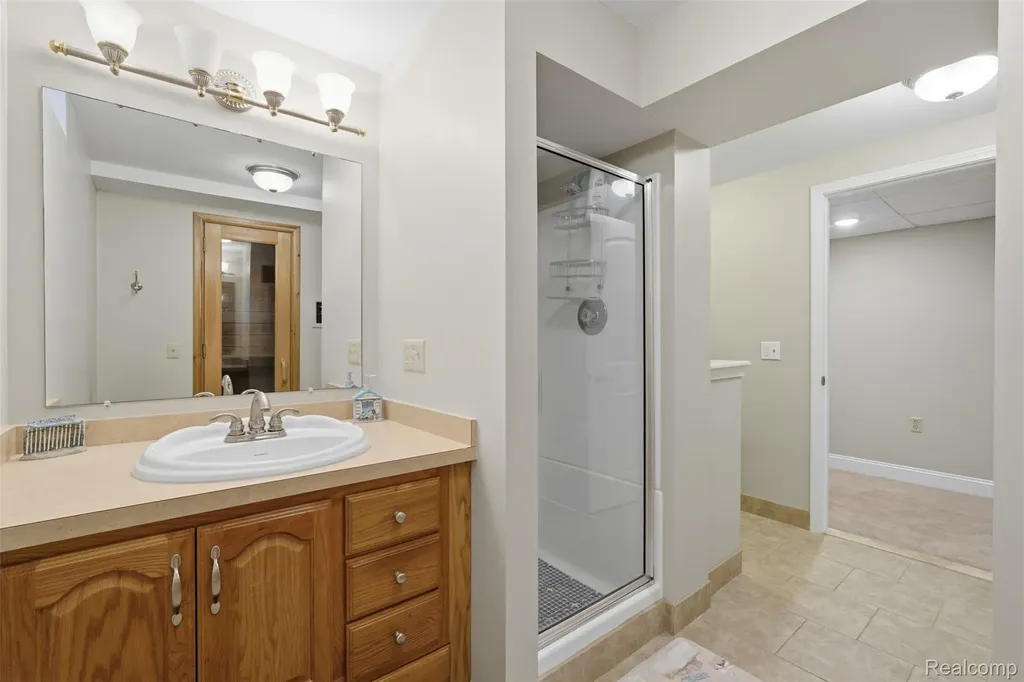 4782 Pine Eagles Drive Genoa Township MI 48116