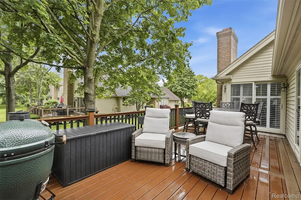 4782 Pine Eagles Drive Genoa Township MI 48116