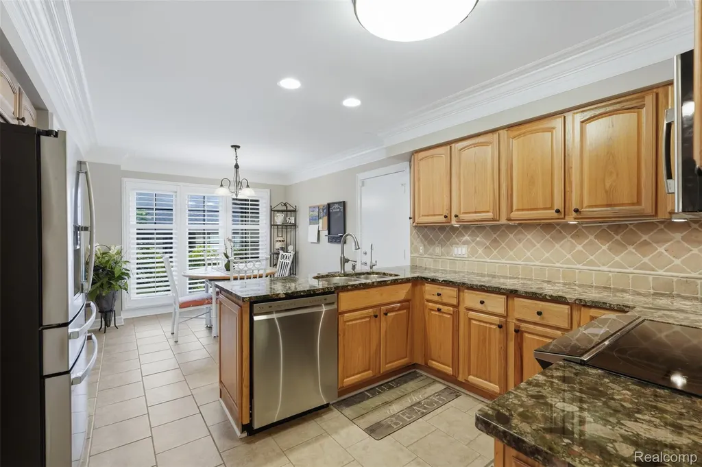 4782 Pine Eagles Drive Genoa Township MI 48116