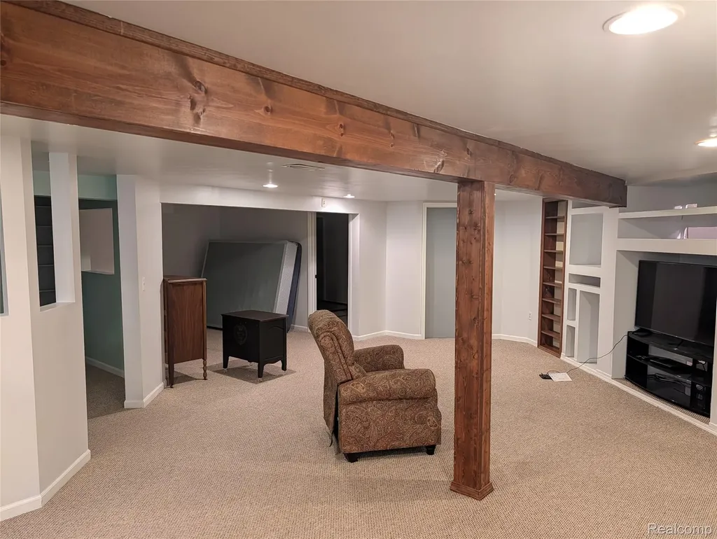 57487 Nicholas Drive Washington Township MI 48094