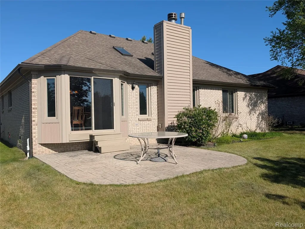 57487 Nicholas Drive Washington Township MI 48094
