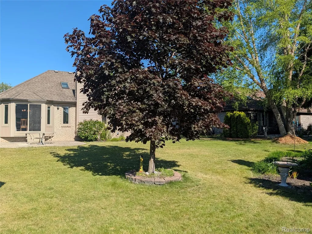 57487 Nicholas Drive Washington Township MI 48094