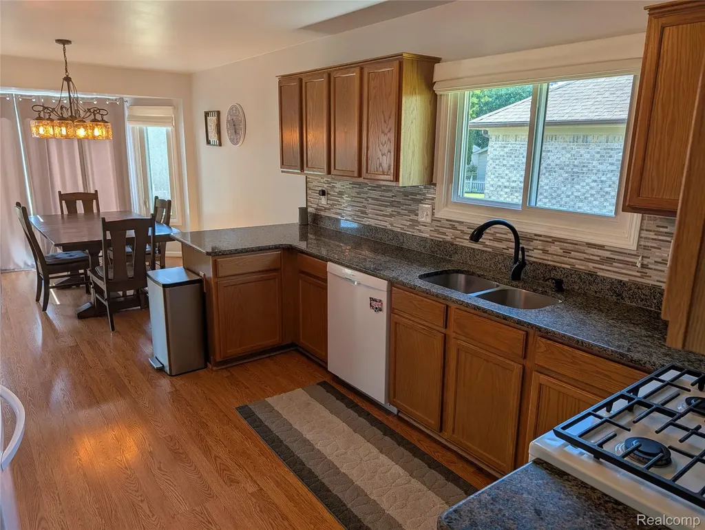 57487 Nicholas Drive Washington Township MI 48094