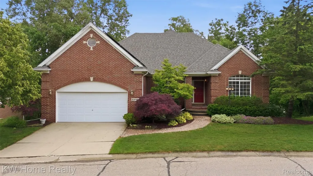 23184 Mission Lane Farmington Hills City MI 48335