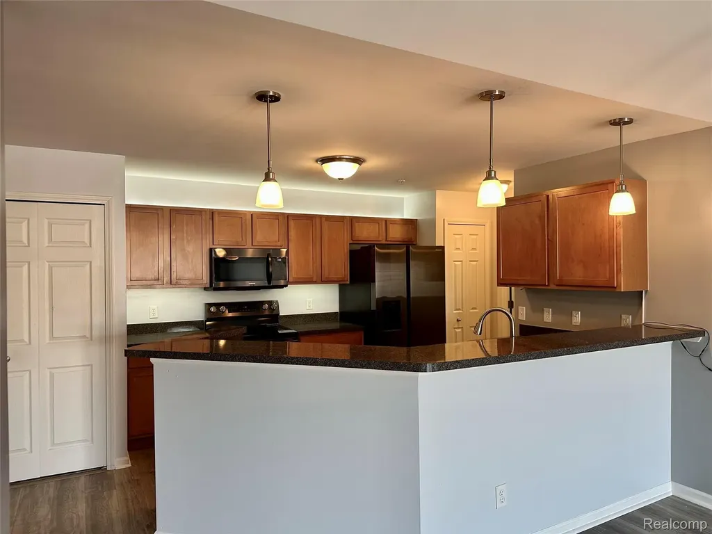 2393 Arcadia Drive Canton Charter Township MI 48188