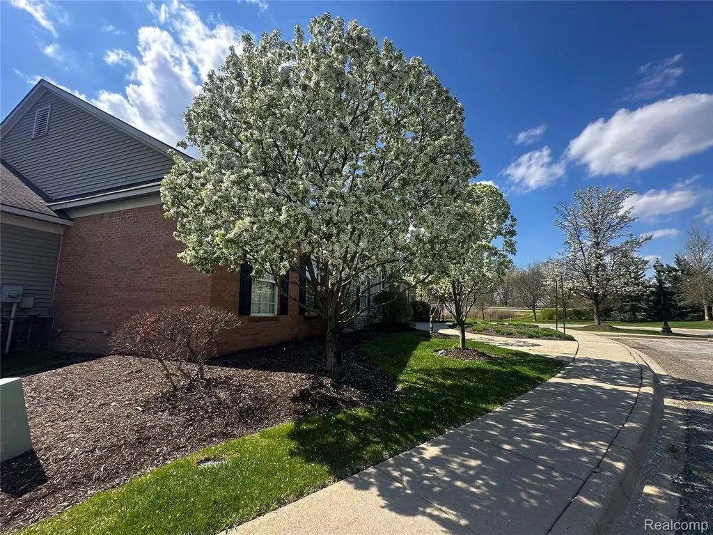 2393 Arcadia Drive Canton Charter Township MI 48188